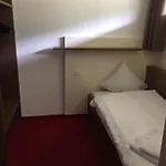 Caddies Club Aparthotel 3*