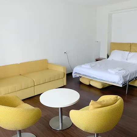 Caddies Club Apart Otel